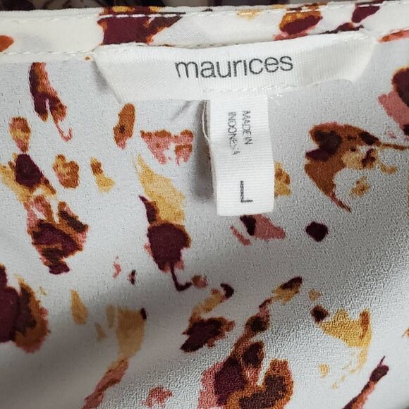 Maurices Women’s Blouse L White Sleeveless Abstract Print V Neck Top - Picture 6 of 8